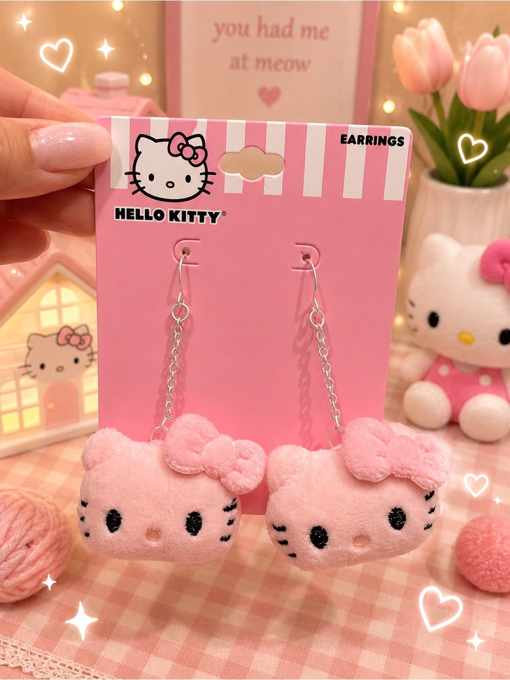 Hello Kitty - NWT Plush Dangle Earrings 🎀
